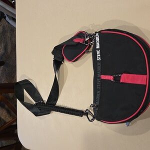 Steve Madden BZARI Crossbody Polyester  Pink /Black w Pouch NON-SMOKING HOME